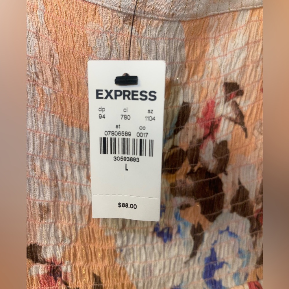 Express Fashion light pinkish/salmon dress above the knee, large, stretch